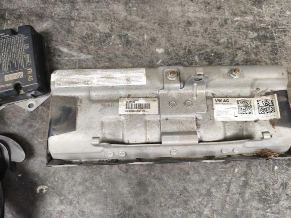 AIRBAG AUDI£ - Vue 4